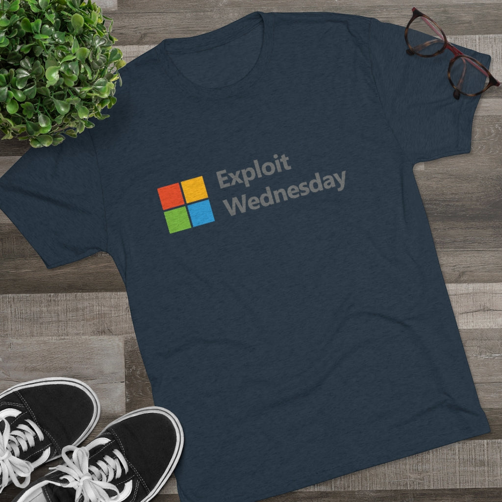 Exploit Wednesday (Men's T-Shirt)