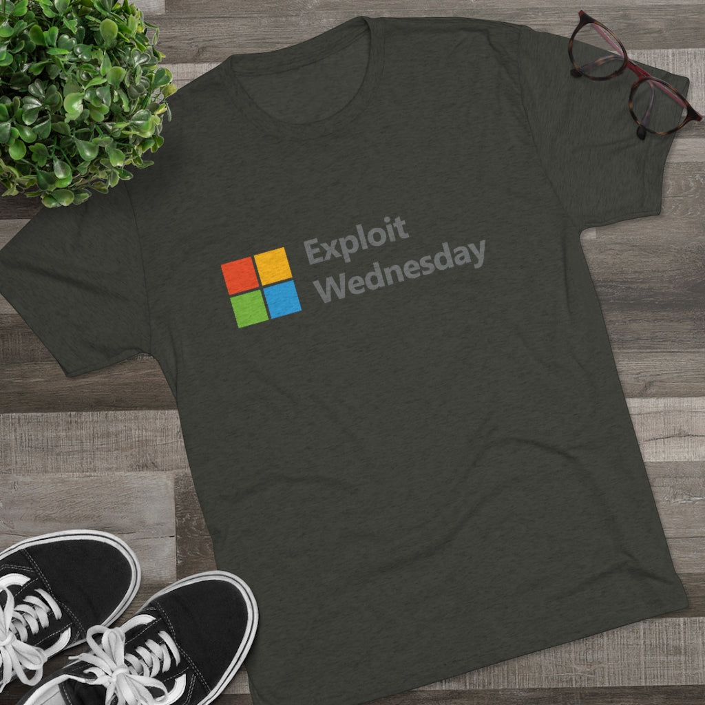 Exploit Wednesday (Men's T-Shirt)