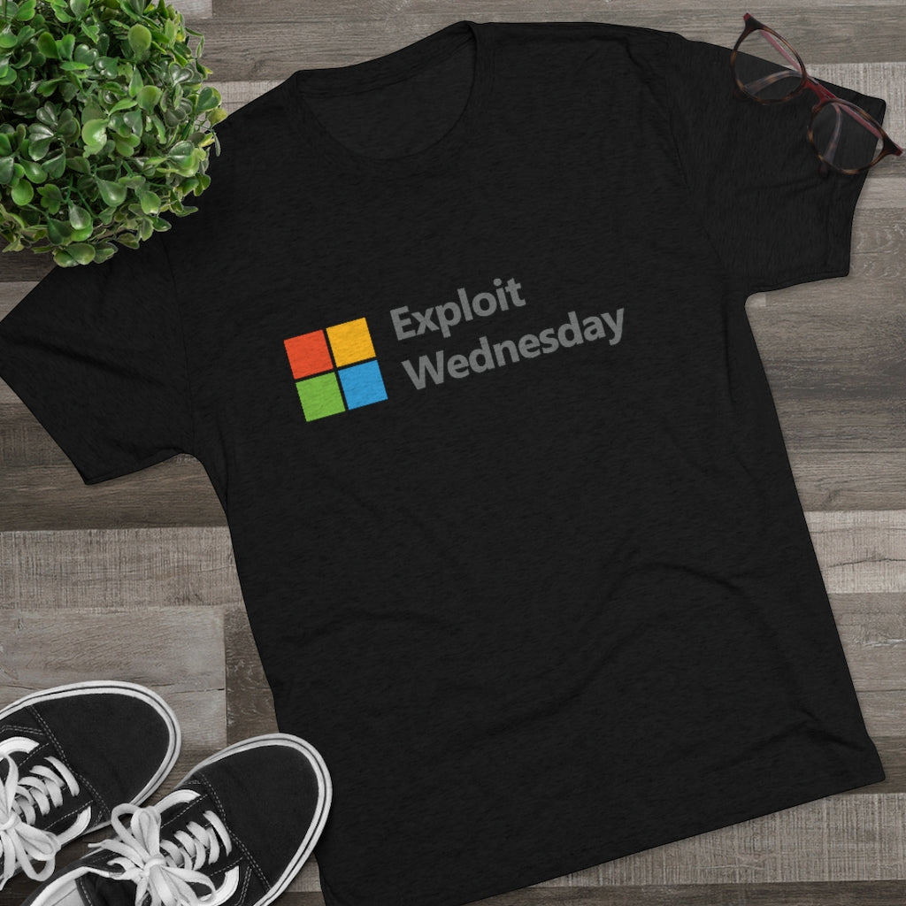 Exploit Wednesday (Men's T-Shirt)